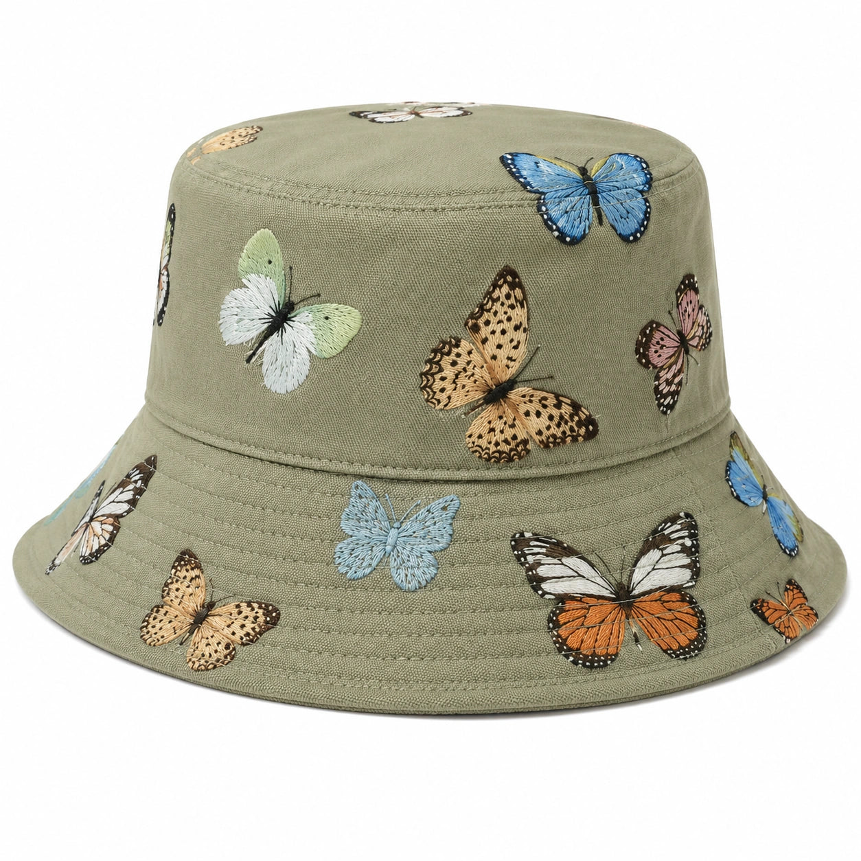 Cappello a secchiello verde con farfalle ricamate multicolori