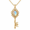 Collana Ciondolo Chiave Luna e Stella con Pietra Ovale Luminescente